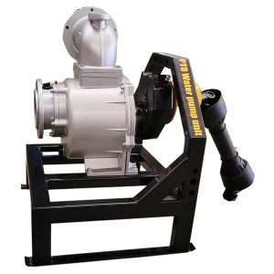 משאבת מים לטרקטור